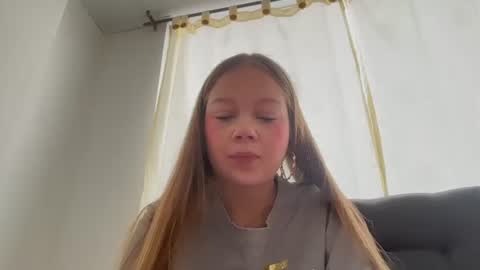 Alannah online show from June 19, 2026, 4:55 pm