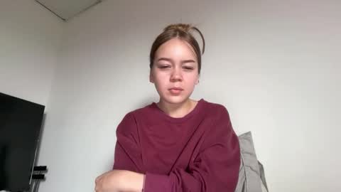 Ameliahs online show from October 27, 2025, 12:31 pm