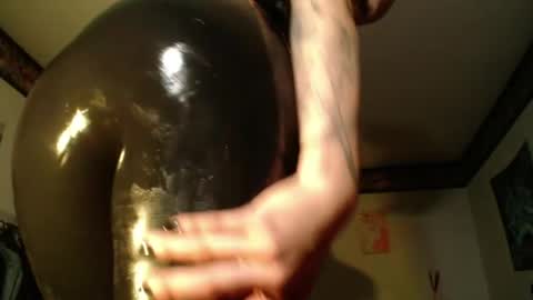 Anarkitten  online show from April 22, 2026, 2:03 am