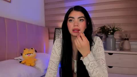 Ariadna Ruiz online show from March 18, 2026, 12:30 pm