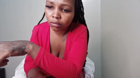 Snapshot of missbeautyke chatting on May 24, 2026, 7:35 am callmebaby online show from May 24, 2026, 7:35 am