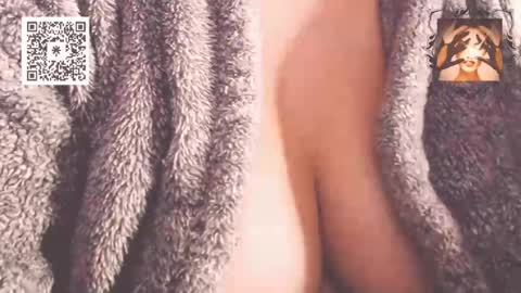 Snapshot of missbiny chatting on May 9, 2026, 7:41 pm Avamlash online show from May 9, 2026, 7:41 pm