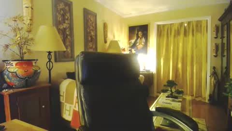 Brownie -P online show from February 9, 2025, 4:57 am