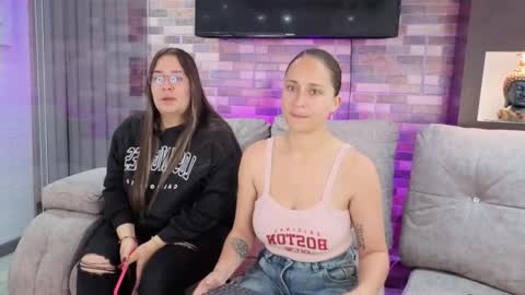 misscheelsee_as online show from May 20, 2026, 1:39 pm