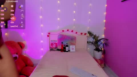 Chelsea online show from May 17, 2026, 11:50 am