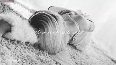 Chloe freelance model Please your thumbs up are important  online show from December 18, 2025, 10:38 pm