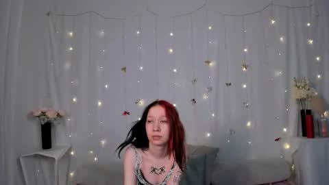 misscornelia online show from December 17, 2025, 11:05 am