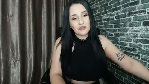 Snapshot of missdyaa chatting on April 30, 2026, 10:58 pm Miss online show from April 30, 2026, 10:58 pm