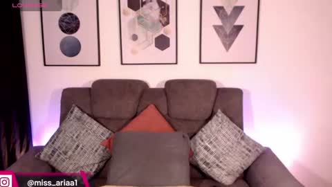 Emilie Diaz online show from July 6, 2026, 3:47 pm