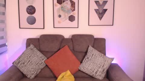 Emilie Diaz online show from July 21, 2026, 3:14 pm