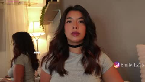Snapshot of missemily_11 chatting on May 28, 2026, 10:01 am Yuliana online show from May 28, 2026, 10:01 am