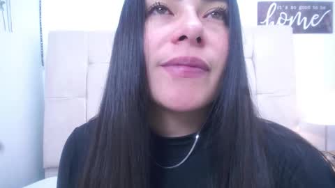 Snapshot of missexy303av chatting on December 8, 2024, 7:32 pm missexy303av online show from December 8, 2024, 7:32 pm