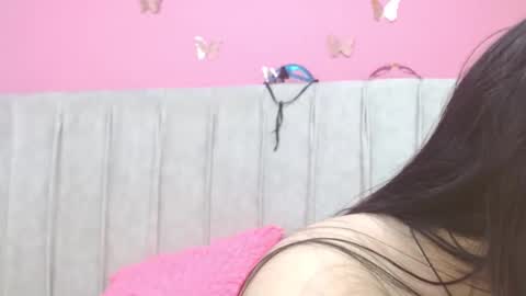 Snapshot of missexy303av chatting on December 21, 2024, 10:17 am missexy303av online show from December 21, 2024, 10:17 am