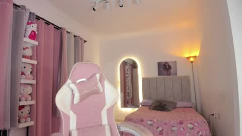 Snapshot of missgissel chatting on May 24, 2026, 2:33 pm Gisell Gigi online show from May 24, 2026, 2:33 pm