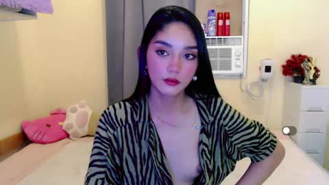 Snapshot of missindependent999 chatting on December 21, 2024, 12:38 pm jj online show from December 21, 2024, 12:38 pm