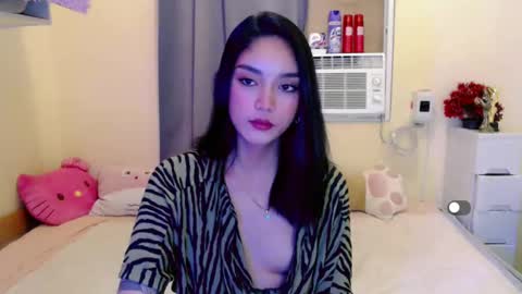 Snapshot of missindependent999 chatting on December 22, 2024, 10:38 am jj online show from December 22, 2024, 10:38 am