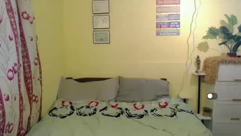 Snapshot of missindependent999 chatting on November 25, 2025, 2:00 am jj online show from November 25, 2025, 2:00 am