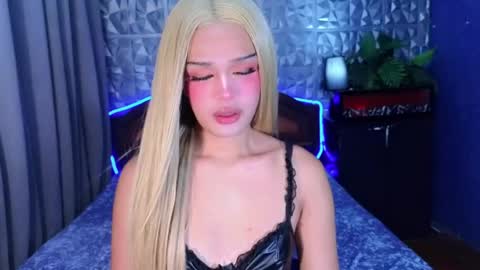 im your queen steffie online show from June 6, 2026, 1:16 pm
