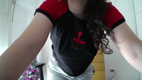 Ivana online show from January 7, 2025, 7:38 pm