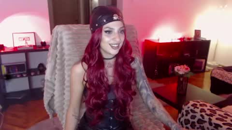 Snapshot of missjenny7 chatting on July 20, 2026, 7:27 pm MissJenny7 online show from July 20, 2026, 7:27 pm