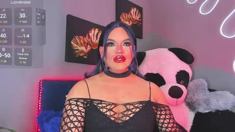 kassandra lazcano online show from April 4, 2026, 1:15 am