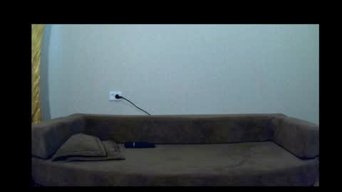 misskissez online show from April 7, 2026, 11:43 am