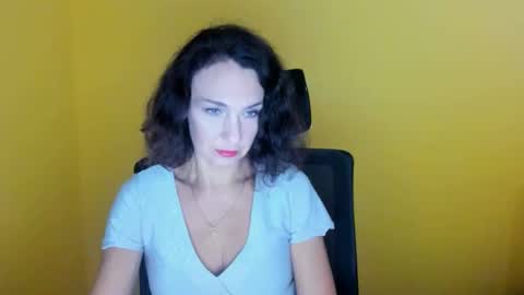 Snapshot of misskristyyy chatting on October 13, 2025, 11:21 am Christina online show from October 13, 2025, 11:21 am