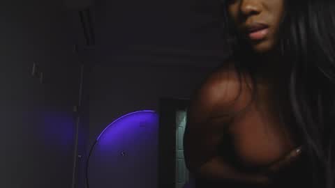 Snapshot of missksavage chatting on April 30, 2026, 8:57 pm Miss K online show from April 30, 2026, 8:57 pm