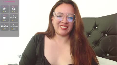 Snapshot of misslady__eva chatting on February 19, 2025, 12:33 pm eva online show from February 19, 2025, 12:33 pm