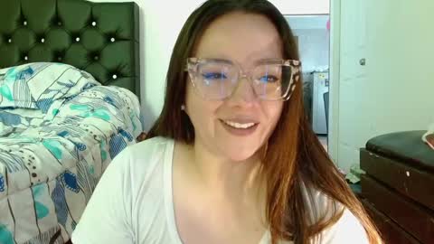 Snapshot of misslady__eva chatting on February 28, 2025, 2:53 pm eva online show from February 28, 2025, 2:53 pm