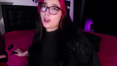 Snapshot of missloise chatting on February 13, 2025, 7:21 pm Miss Loise online show from February 13, 2025, 7:21 pm