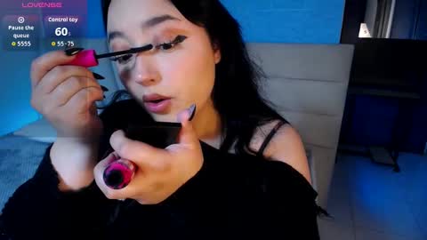 Snapshot of missloise chatting on September 19, 2025, 4:25 am Miss Loise online show from September 19, 2025, 4:25 am