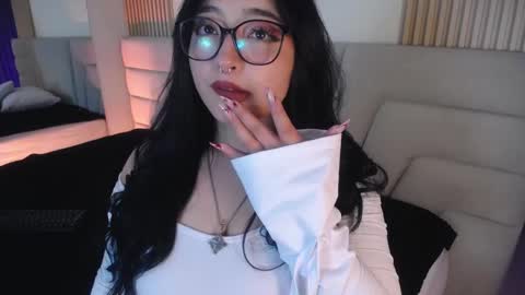 Snapshot of missloise chatting on October 22, 2025, 4:24 am Miss Loise online show from October 22, 2025, 4:24 am