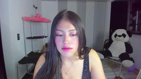 Snapshot of missloren333 chatting on January 5, 2025, 3:22 am missloren333 online show from January 5, 2025, 3:22 am