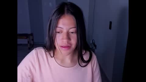 Snapshot of missloren333 chatting on September 16, 2025, 11:17 pm missloren333 online show from September 16, 2025, 11:17 pm