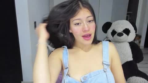 Snapshot of missloren333 chatting on November 6, 2025, 8:37 am missloren333 online show from November 6, 2025, 8:37 am