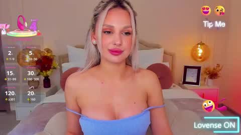 Snapshot of misslou_ chatting on May 6, 2026, 5:14 am Lou online show from May 6, 2026, 5:14 am