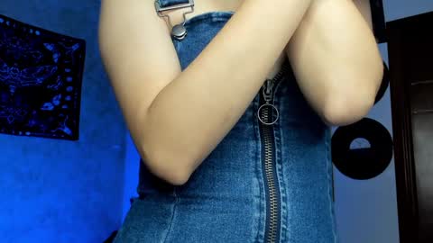 Miss Luna online show from December 17, 2024, 12:56 am