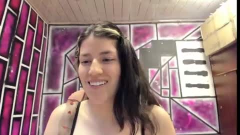 Snapshot of missmarianax chatting on June 15, 2026, 8:33 pm Mariana online show from June 15, 2026, 8:33 pm