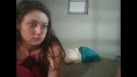 4bdn couple online show from December 1, 2025, 3:50 pm