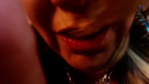 missmelania online show from June 1, 2026, 8:32 pm
