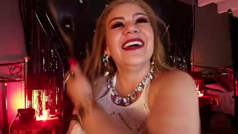 missmelania online show from July 7, 2026, 7:51 pm