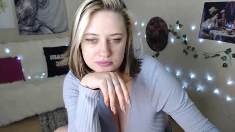 Snapshot of missmelons_ chatting on January 29, 2025, 3:26 pm Li online show from January 29, 2025, 3:26 pm