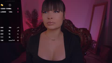 Snapshot of missmerciless chatting on February 22, 2025, 5:34 am LUXXANDRA online show from February 22, 2025, 5:34 am