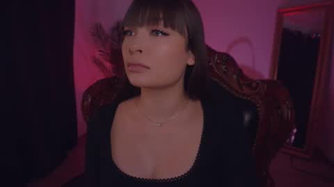 Snapshot of missmerciless chatting on February 25, 2025, 8:25 am LUXXANDRA online show from February 25, 2025, 8:25 am