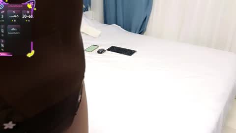 Snapshot of missmiamor chatting on October 4, 2025, 7:01 pm Mia online show from October 4, 2025, 7:01 pm