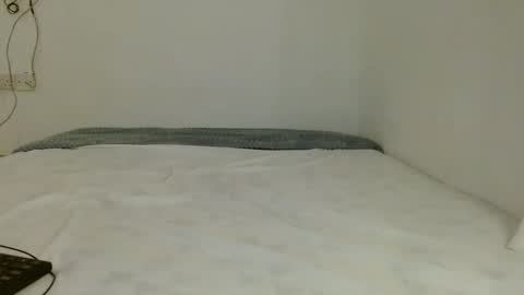 sexy online show from February 11, 2026, 9:42 pm