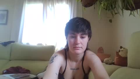 Snapshot of missnaughty___ chatting on February 24, 2026, 10:13 am missnaughty___ online show from February 24, 2026, 10:13 am