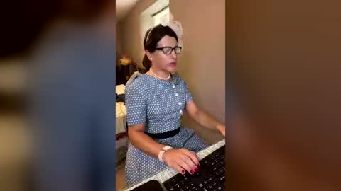 Snapshot of missnicolenicolenicole chatting on July 23, 2026, 4:16 pm Nicole Smith online show from July 23, 2026, 4:16 pm