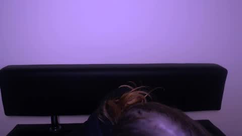 Snapshot of missoliviaa_ chatting on February 2, 2025, 1:19 pm Olivia online show from February 2, 2025, 1:19 pm